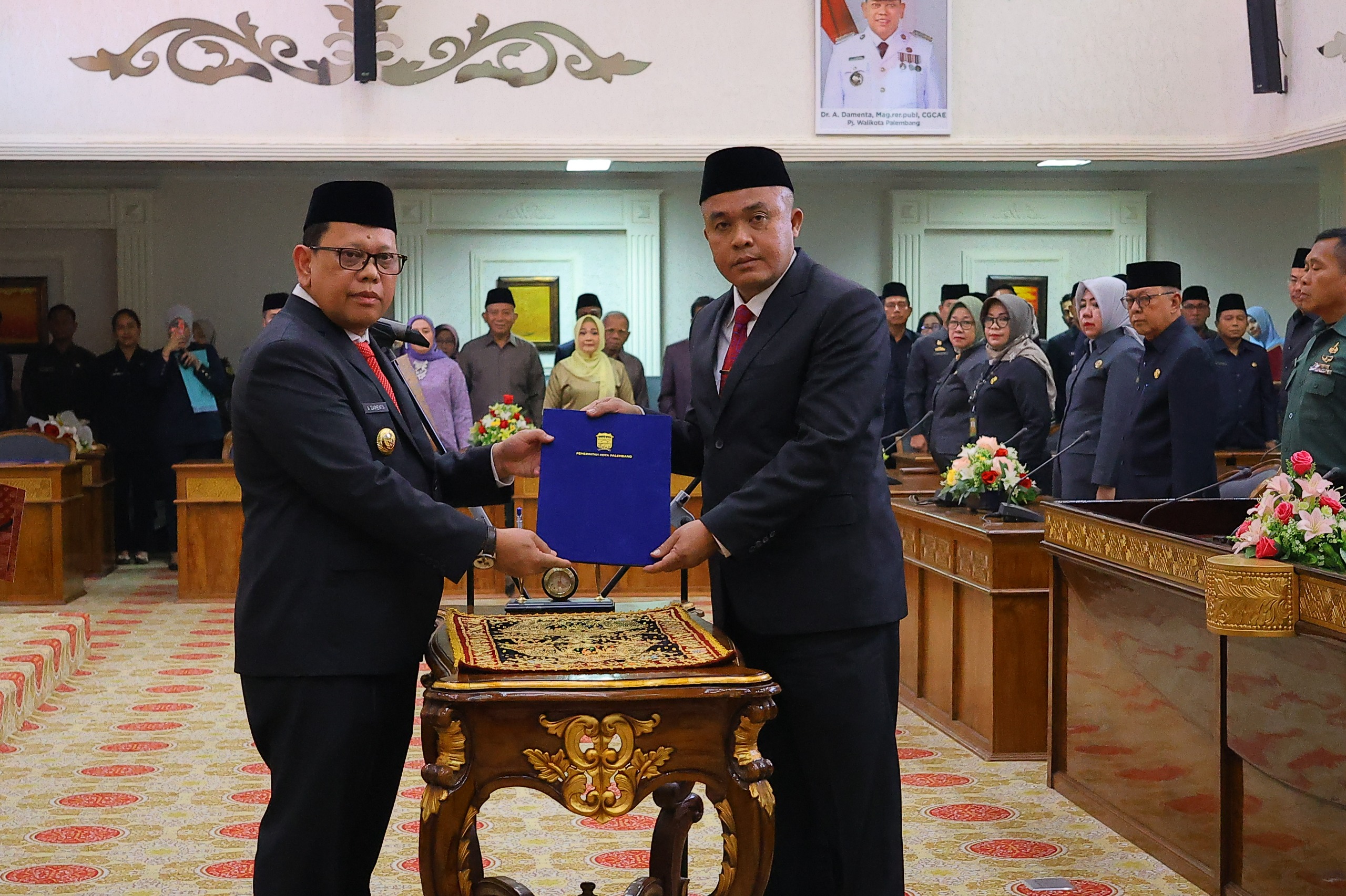 Resmi Dilantik Aprizal Hasyim Gantikan Ratu Dewa Sebagai PJ Sekda Kota ...