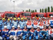 Pertamina Patra Niaga Kerahkan Awak Mobil Tangki Lintas Pulau, Salurkan Pasokan BBM di Wilayah Banjir dan Longsor Sumatera