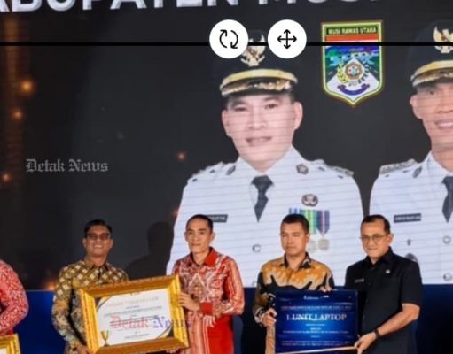 Pemkab Muratara Terima Penghargaan Penerapan Pembayaran Gaji ASN 100 Persen Melalui SIPD RI